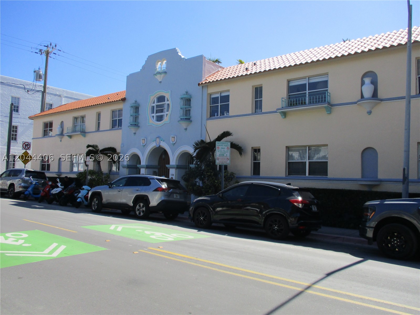 736 13th St Miami Beach, FL 33139