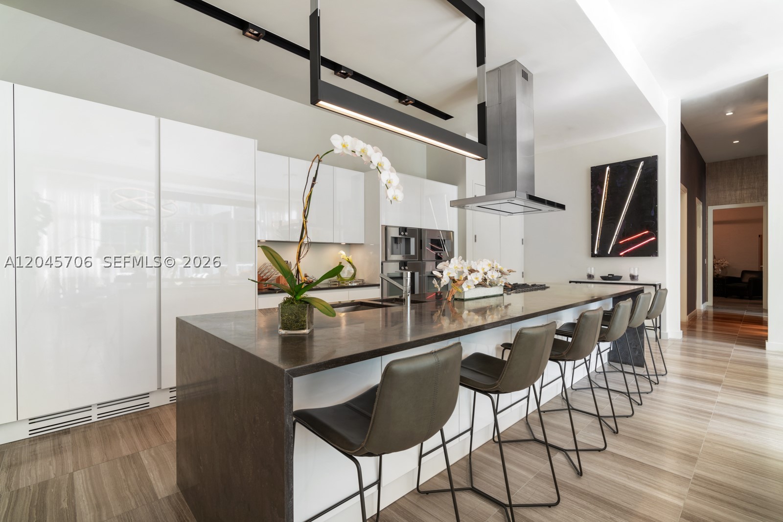 image Ritz-Carlton Residences Miami Beach5