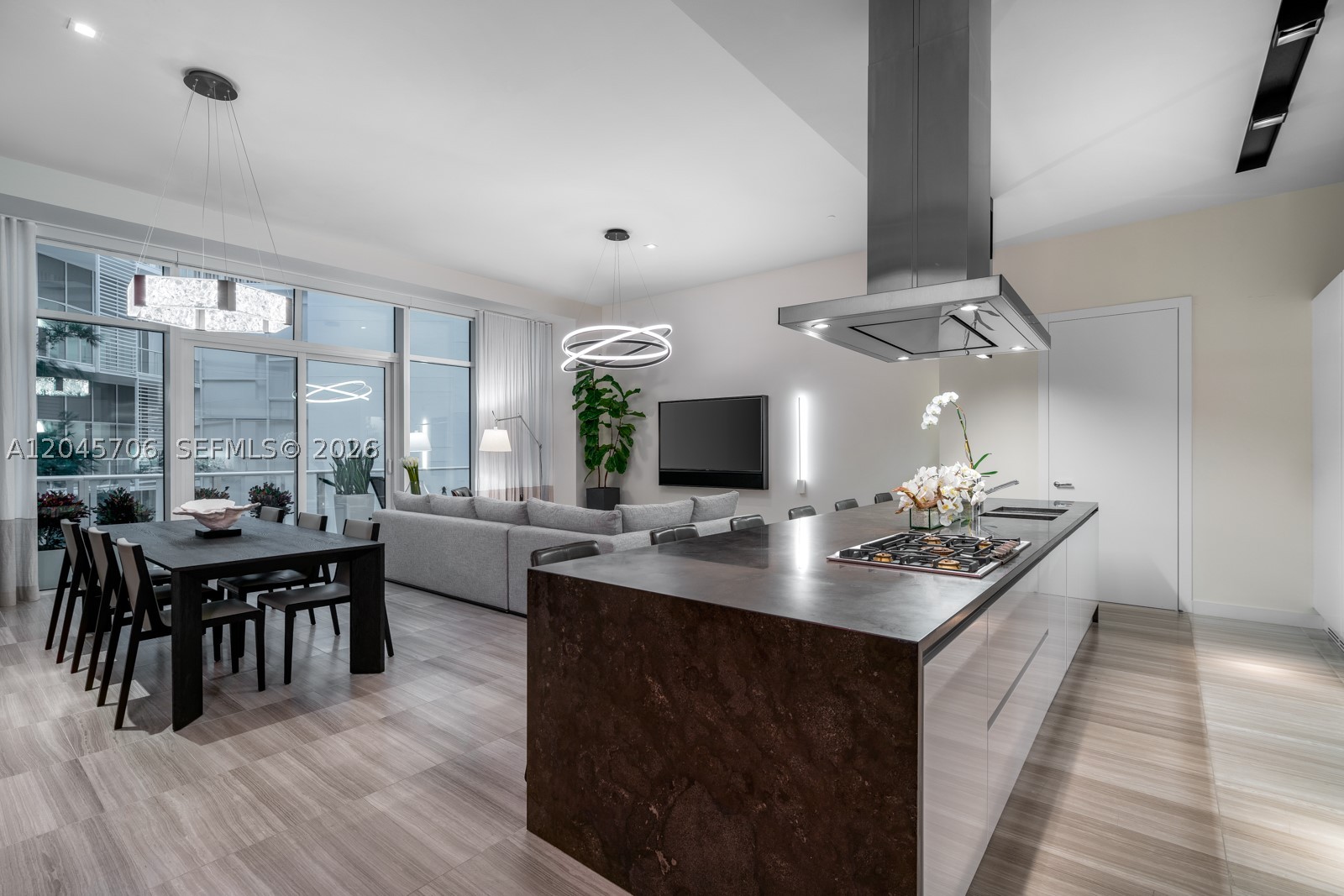 image Ritz-Carlton Residences Miami Beach8