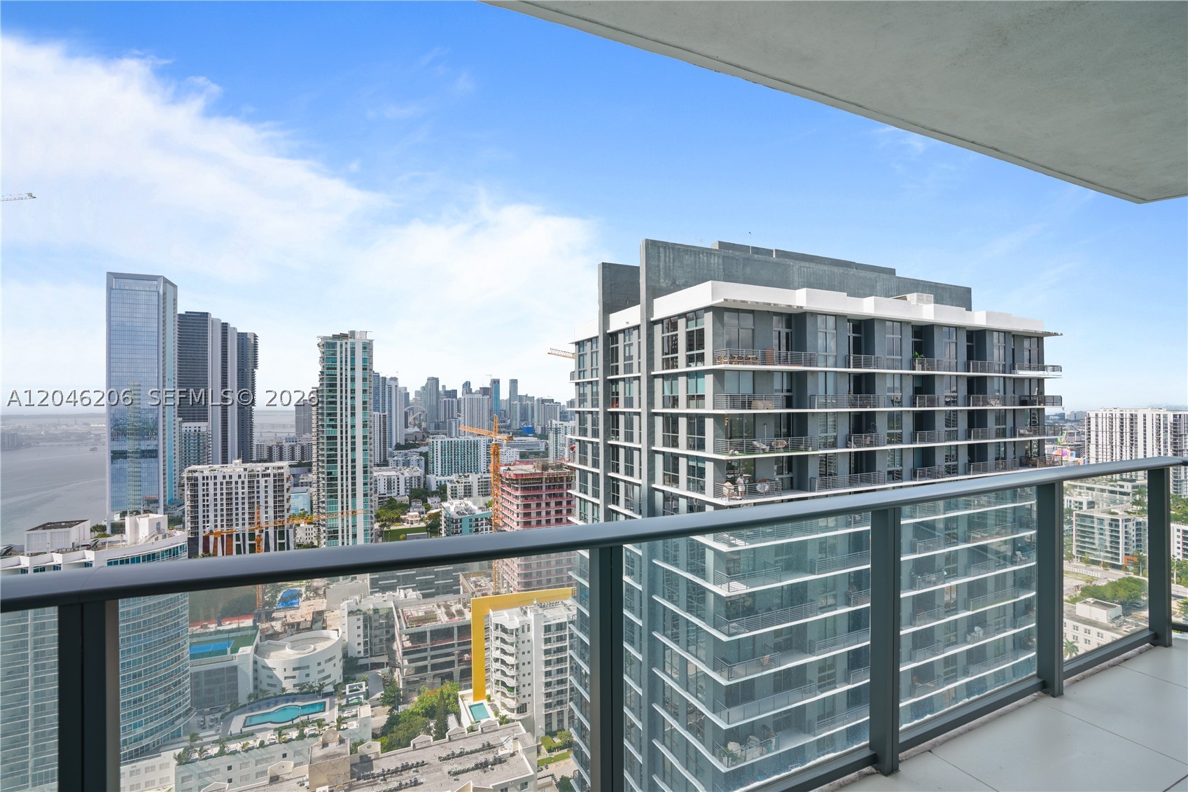 image Paraiso Bayviews10