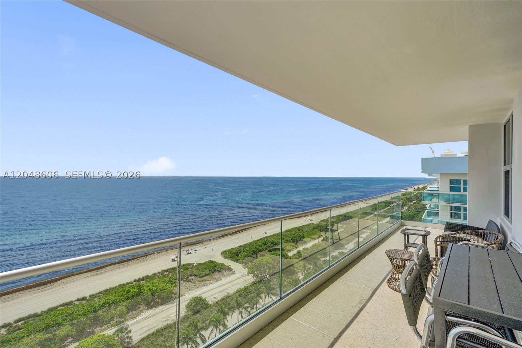 9225 Collins Ave #1402