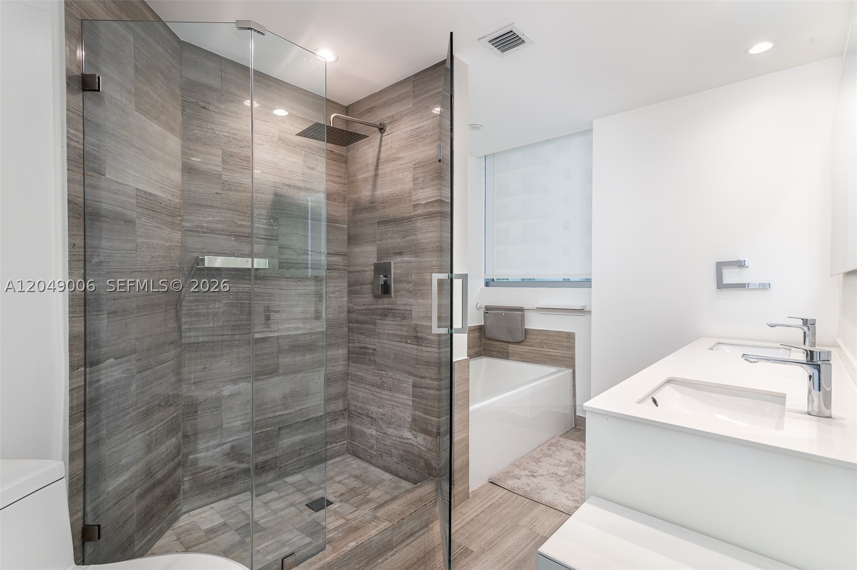 image Brickell House18