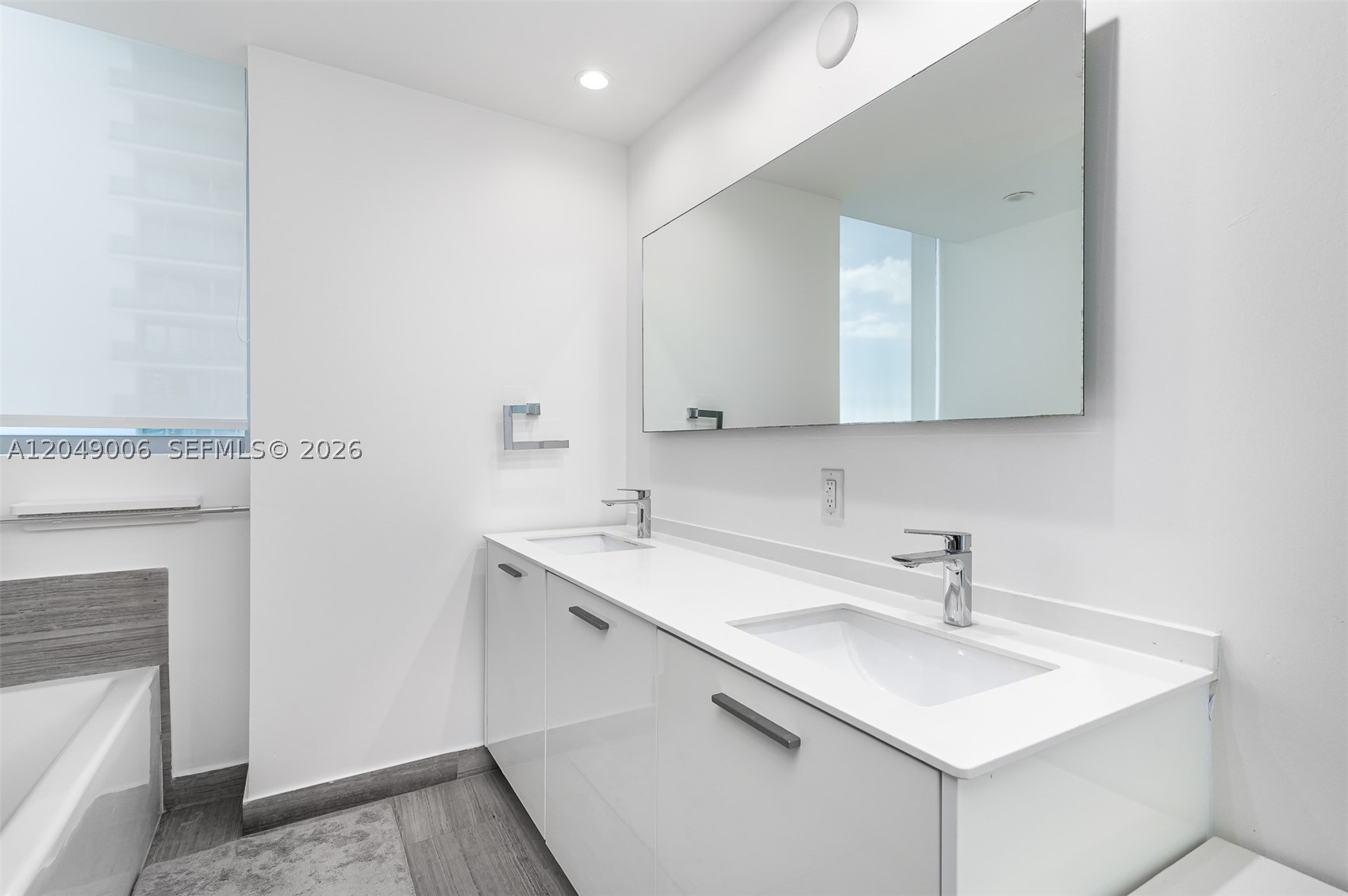 image Brickell House19