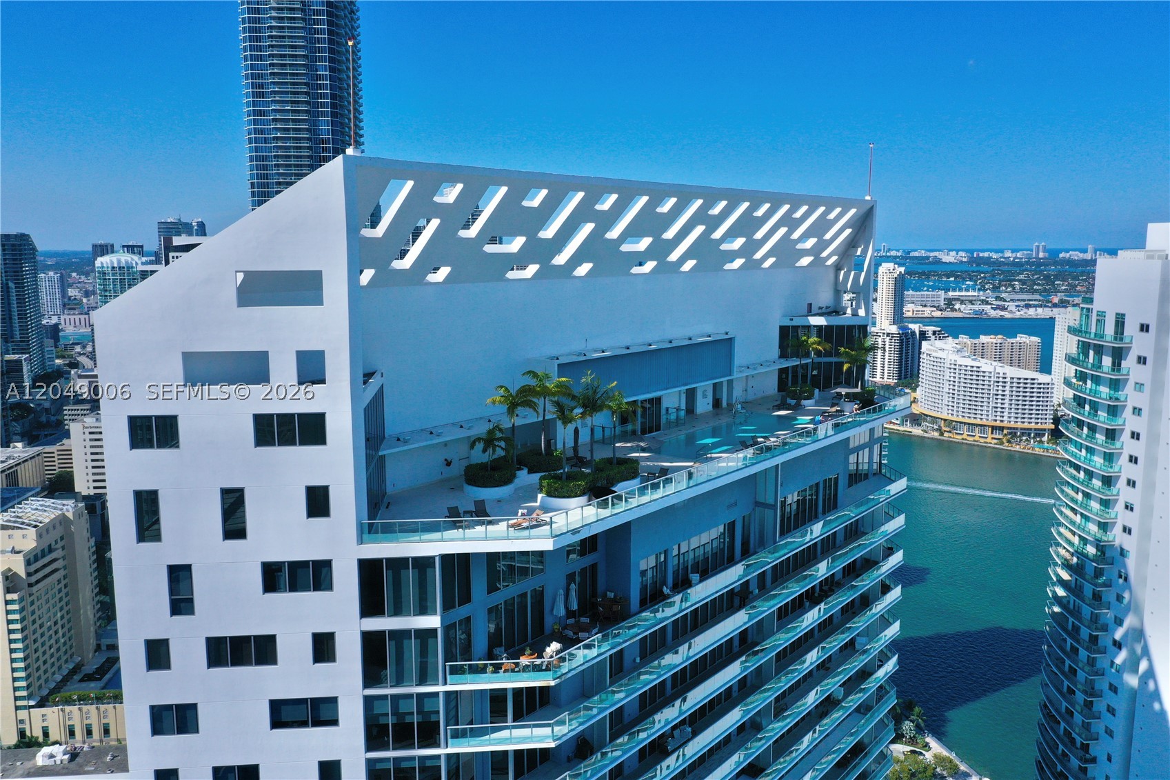 image Brickell House2