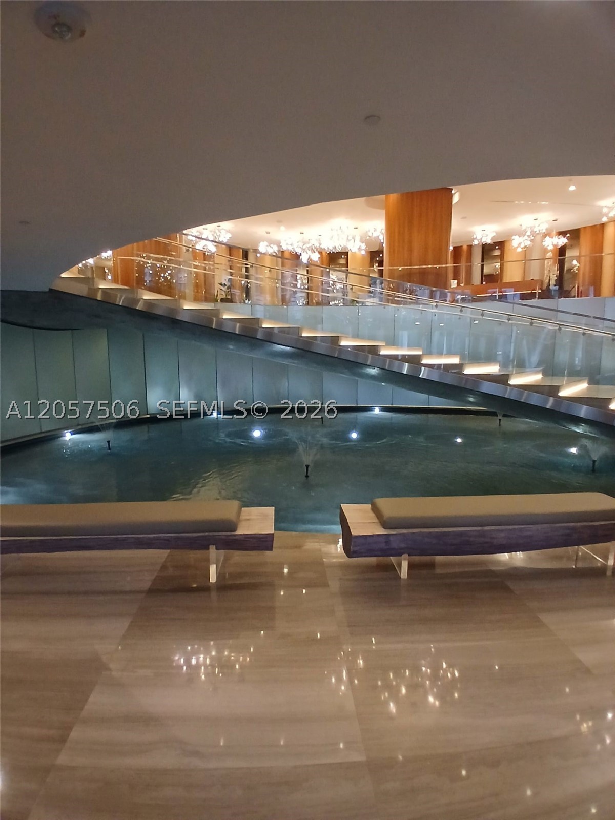 image Aria on the Bay13