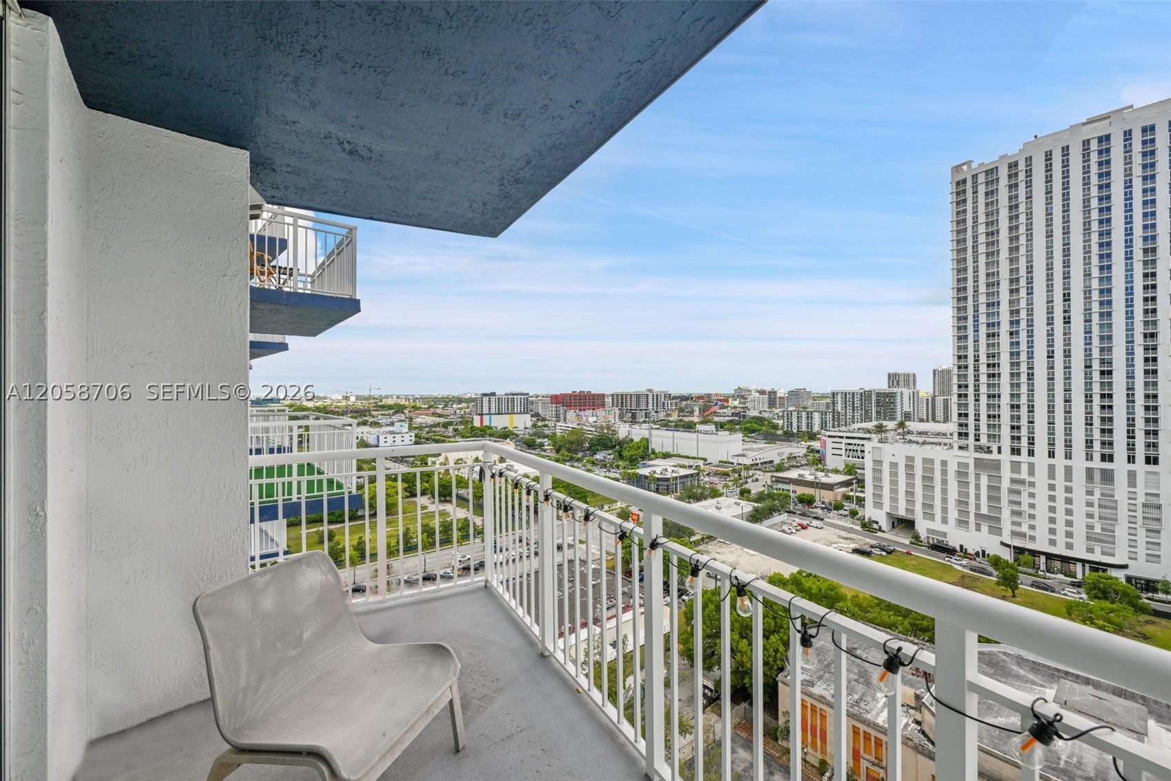 image 1800 Biscayne Plaza15