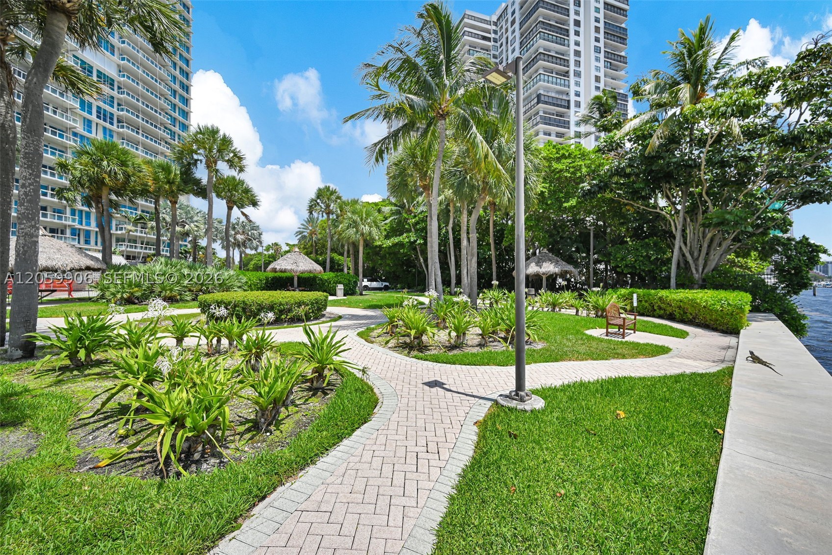 image Brickell Townhouse9