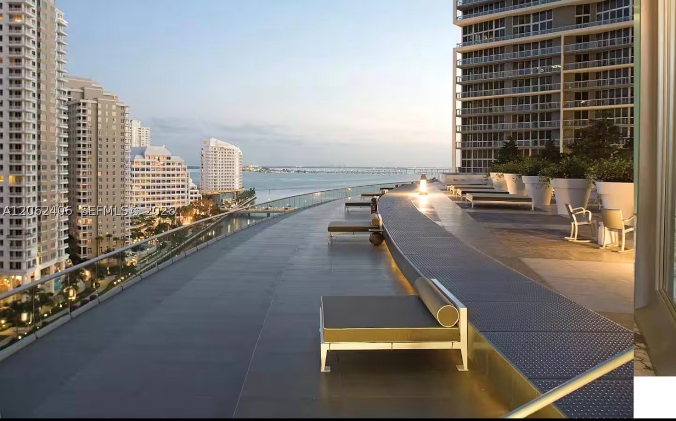 image Icon Brickell III (W Miami)19