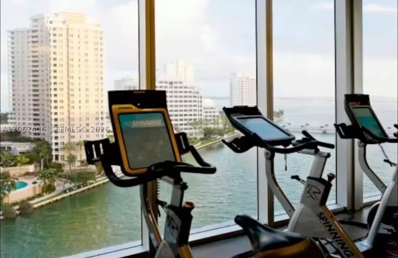 image Icon Brickell III (W Miami)23