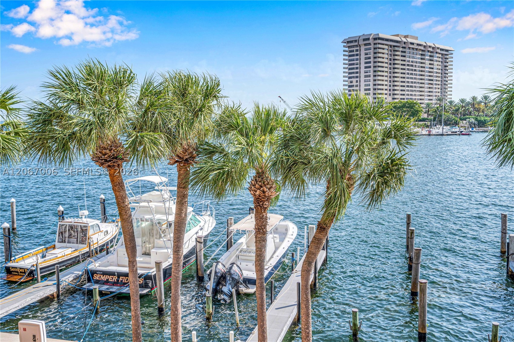 1700 S Bayshore Ln #3B Miami, FL 33133