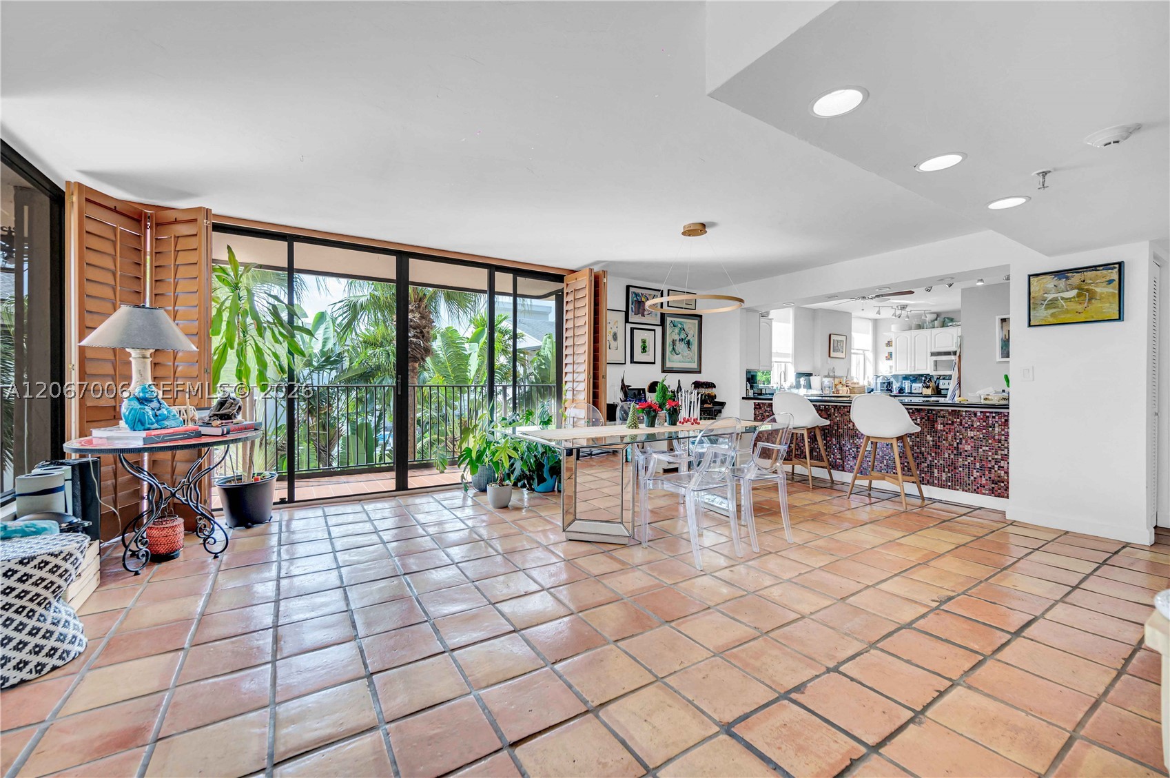1700 S Bayshore Ln #3B Miami, FL 33133