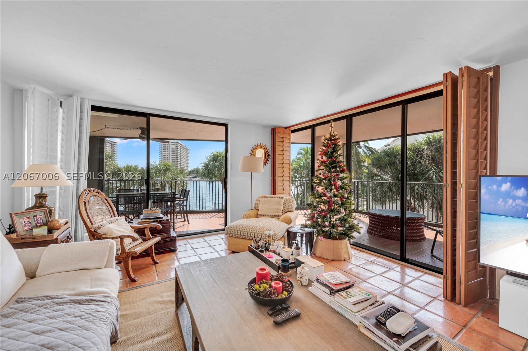 1700 S Bayshore Ln #3B Miami, FL 33133