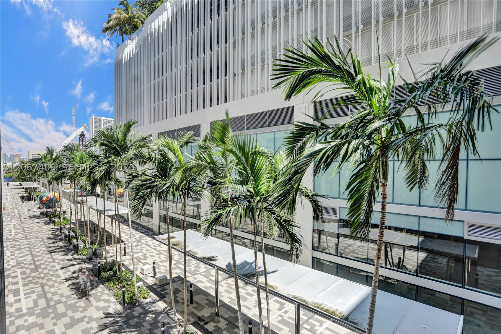 image Paramount Miami Worldcenter19