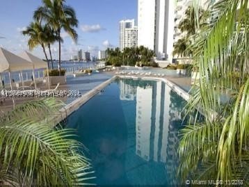image Mirador 1000 (South Tower)5