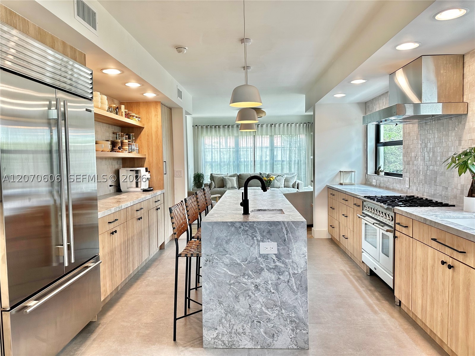 1320 Flamingo Way Miami Beach, FL 33139