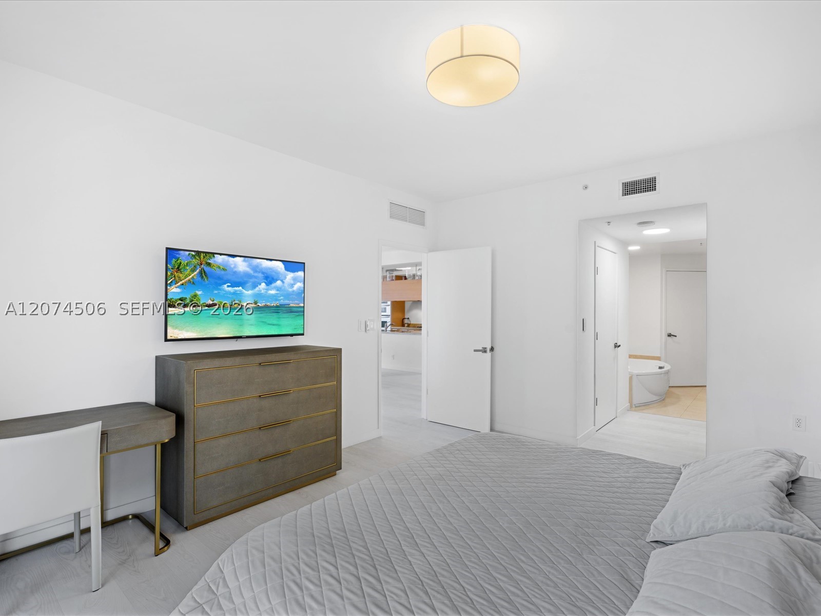 16275 Collins Ave #1804 Sunny Isles Beach, FL 33160