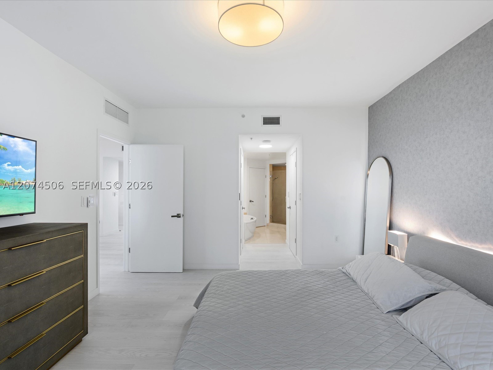 16275 Collins Ave #1804 Sunny Isles Beach, FL 33160