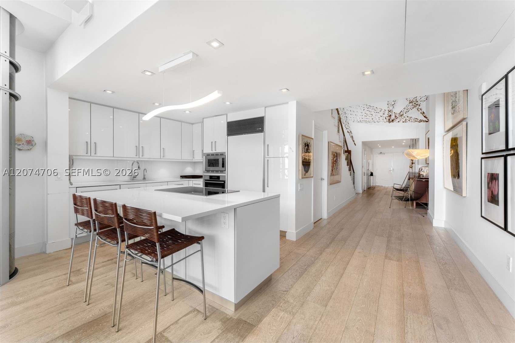 6899 Collins Ave #403 Miami Beach, FL 33141