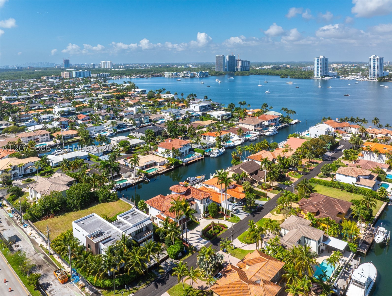 3442 NE 171st St North Miami Beach, FL 33160