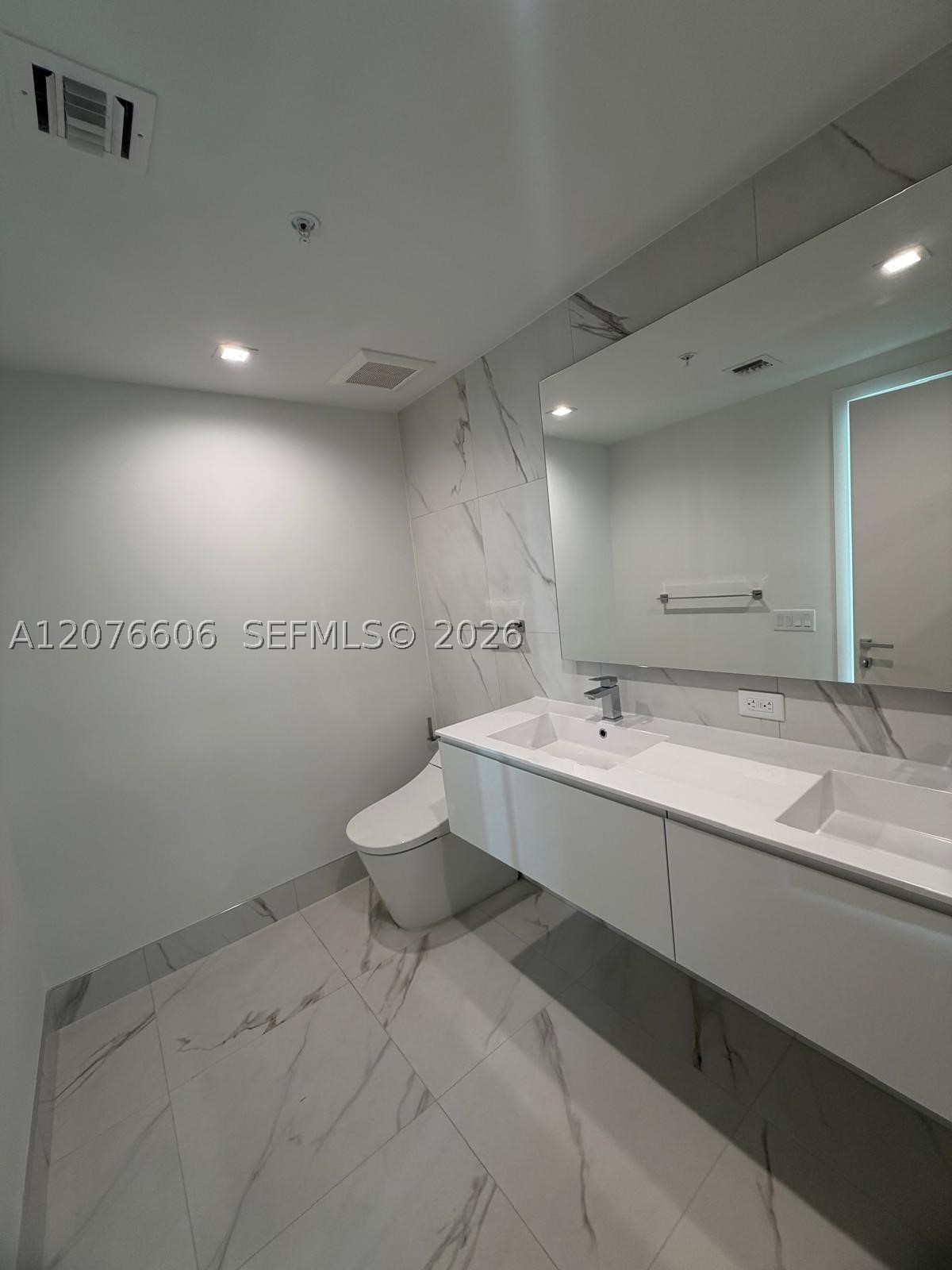 image Oasis Hallandale11