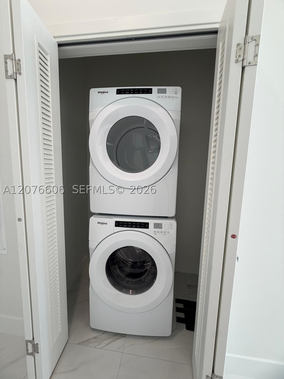 image Oasis Hallandale15