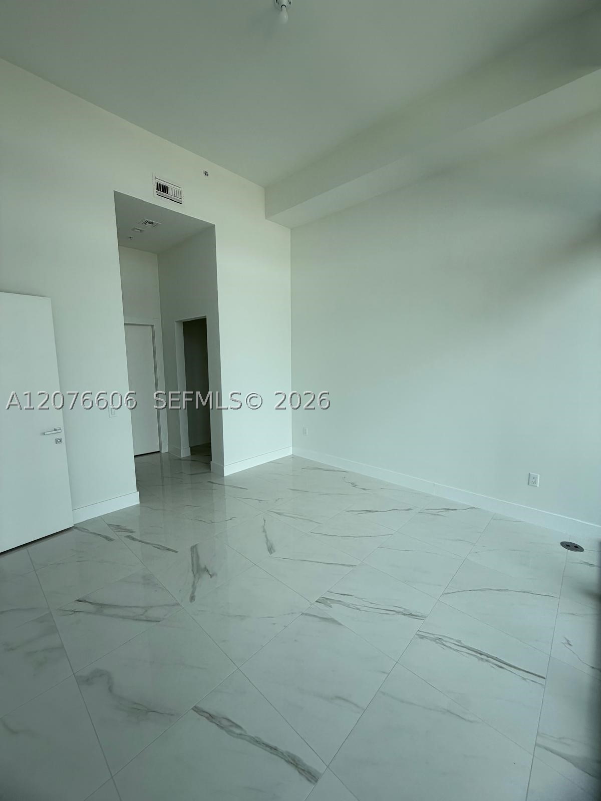 image Oasis Hallandale7