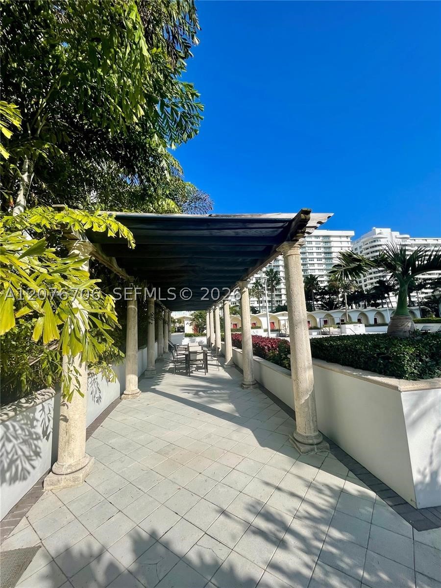 5600 Collins Ave #16P Miami Beach, FL 33140