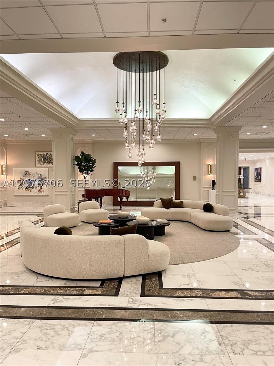 5600 Collins Ave #16P Miami Beach, FL 33140