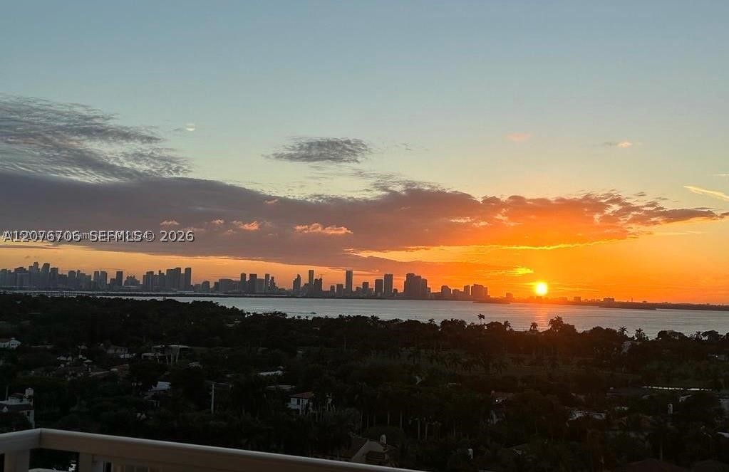 5600 Collins Ave #16P Miami Beach, FL 33140