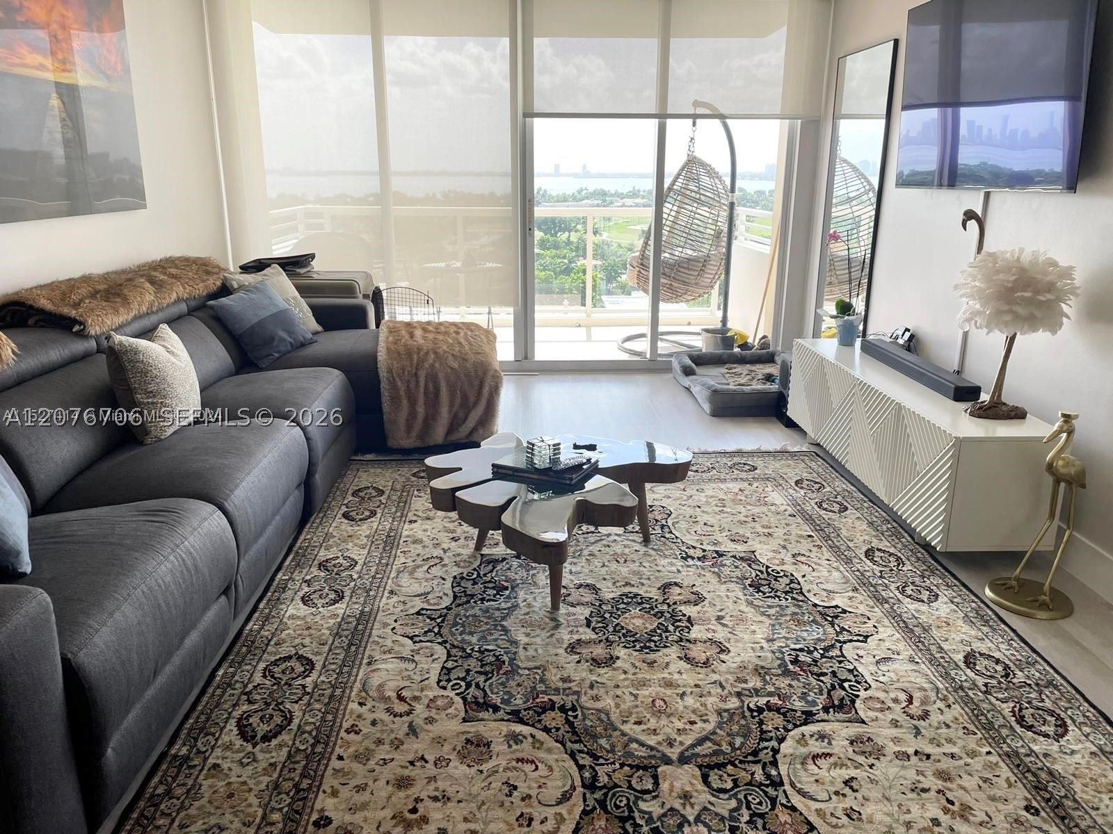 5600 Collins Ave #16P Miami Beach, FL 33140