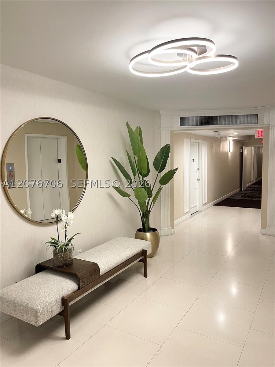 5600 Collins Ave #16P Miami Beach, FL 33140