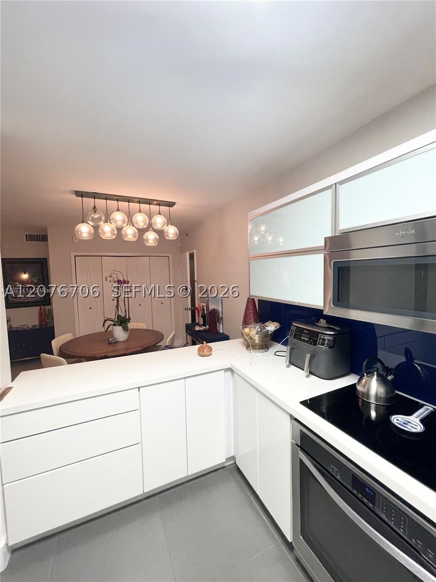 5600 Collins Ave #16P Miami Beach, FL 33140