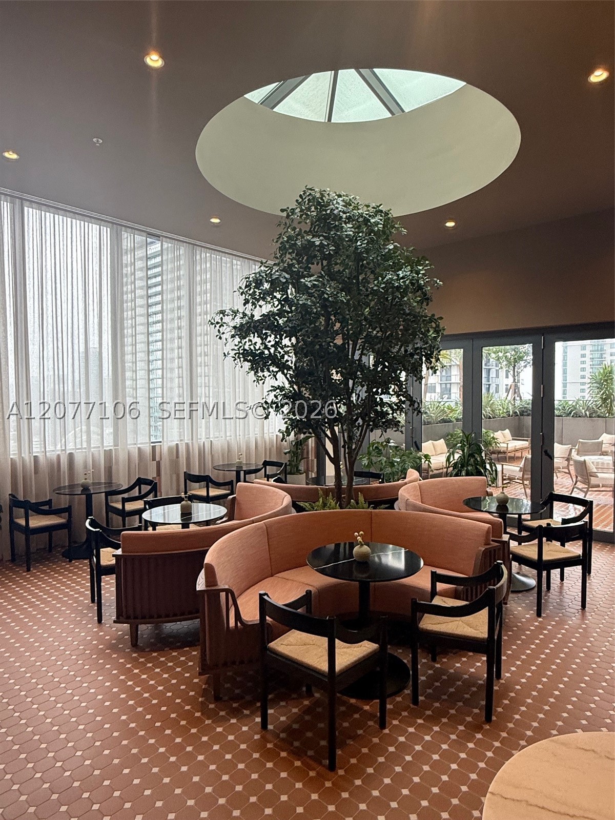 image The Crosby Miami Worldcenter15