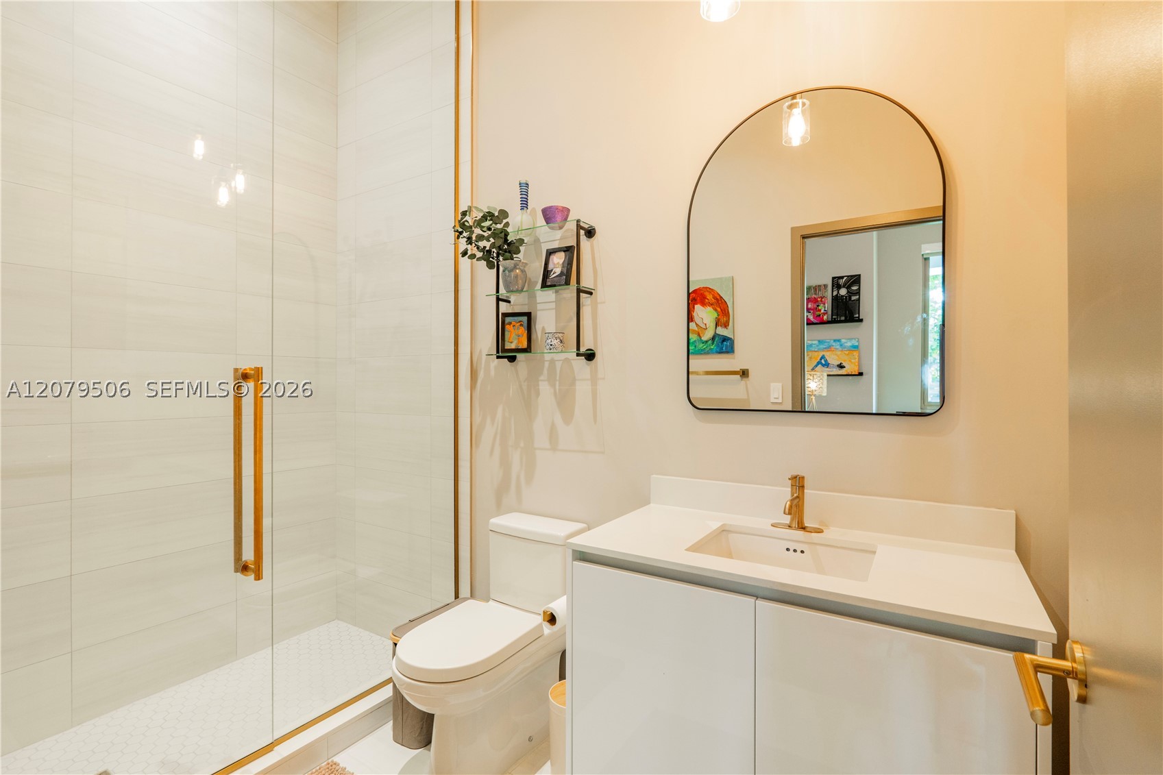 2678 Tigertail Ave #202 Miami, FL 33133
