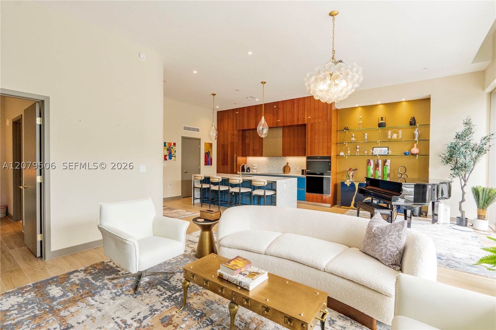 2678 Tigertail Ave #202 Miami, FL 33133
