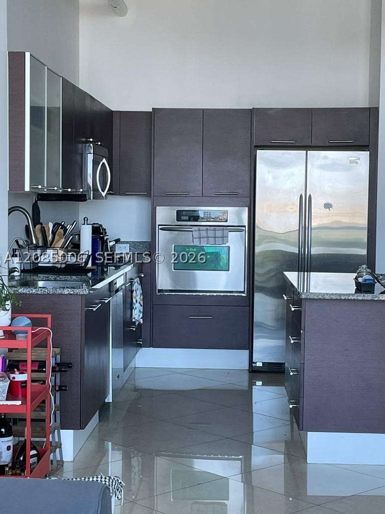 image Uptown Marina Lofts3