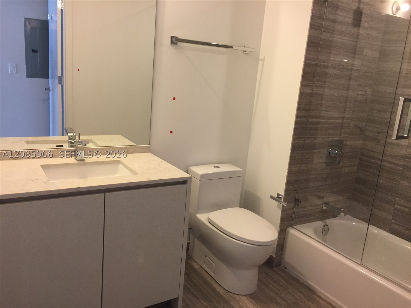 image 1010 Brickell13