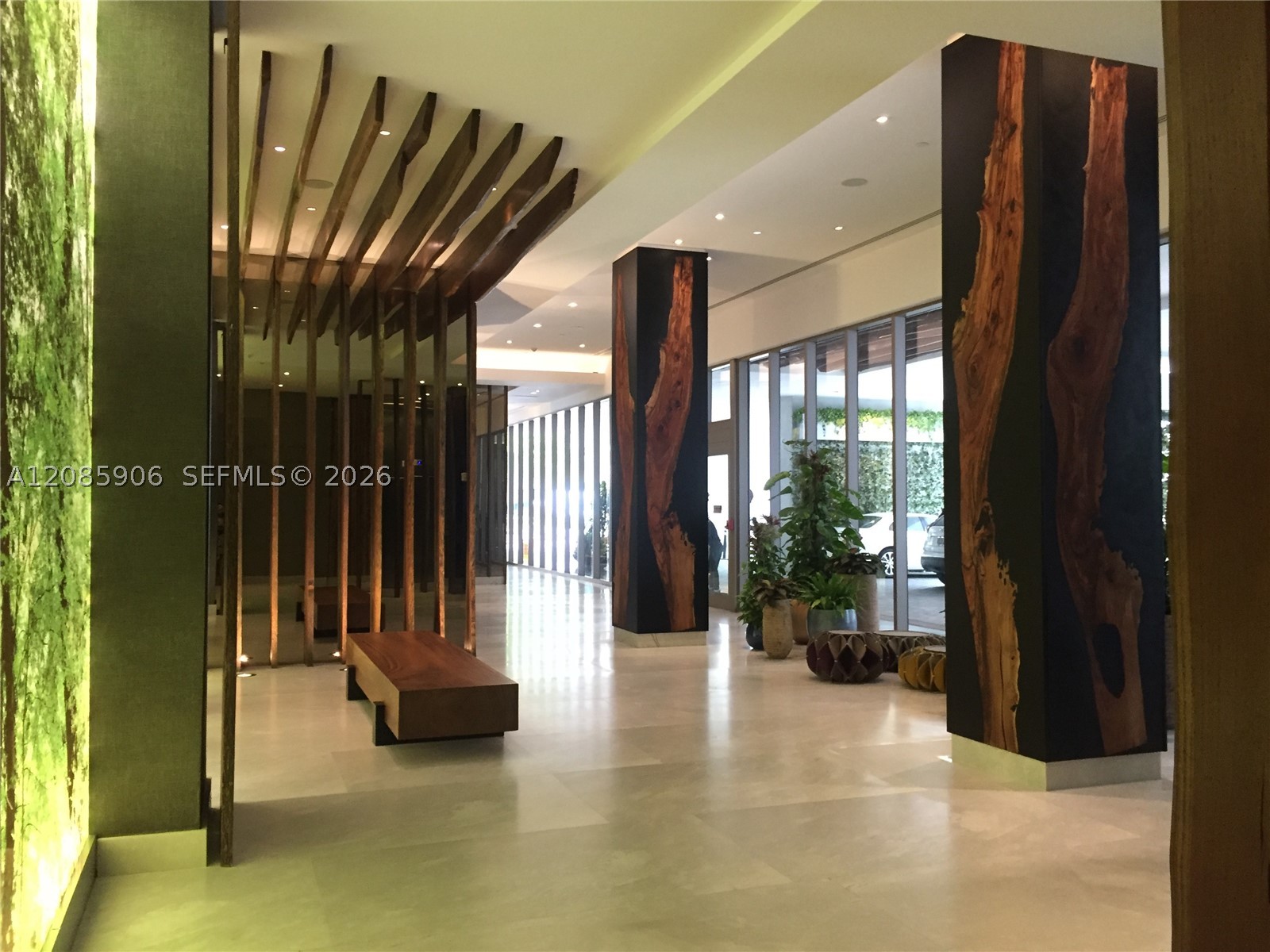 image 1010 Brickell18