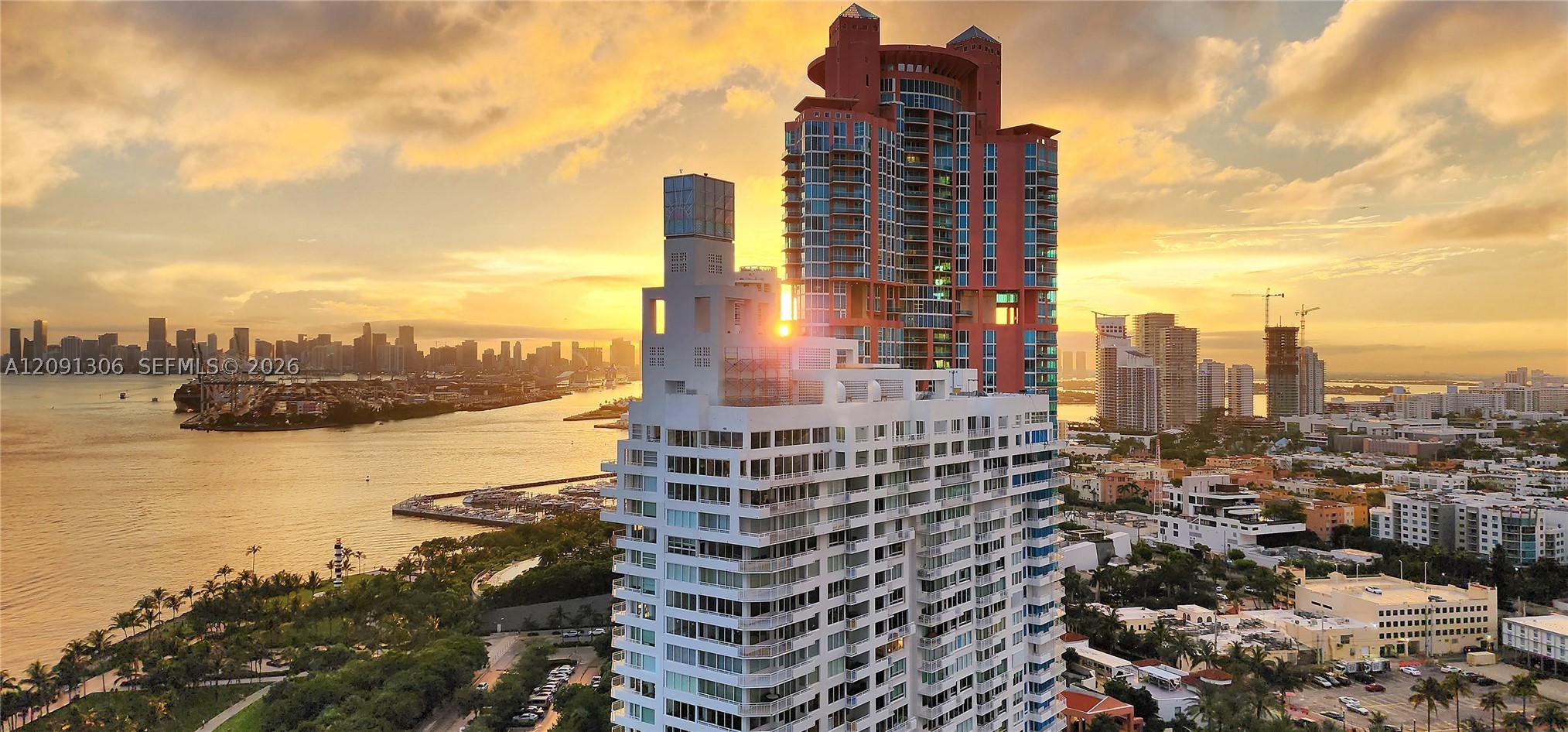 image Continuum South Beach South Tower28