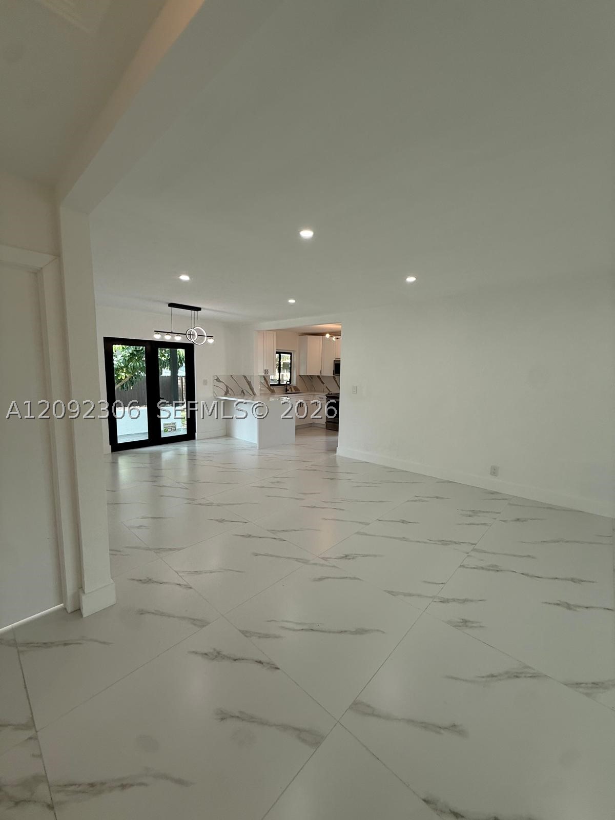 2350 SW 22nd Ave Miami, FL 33145