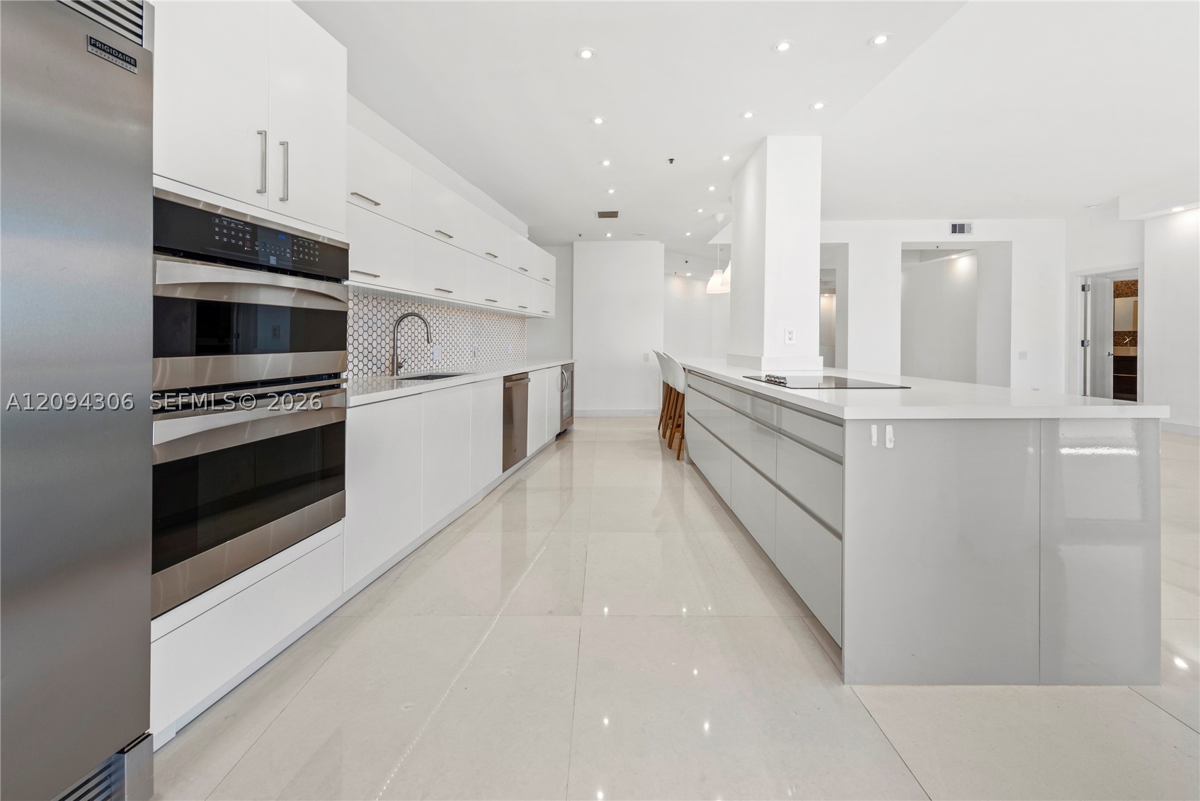 808 Brickell Key Dr #304 Miami, FL 33131