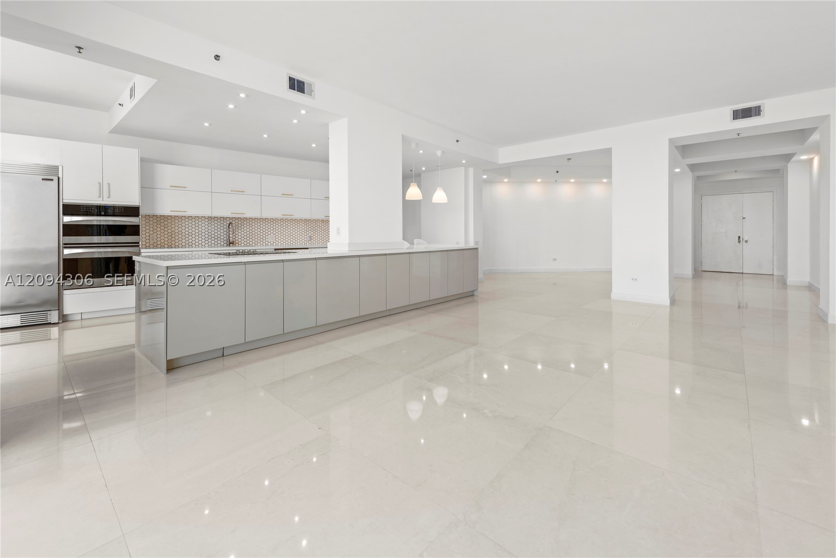 808 Brickell Key Dr #304 Miami, FL 33131