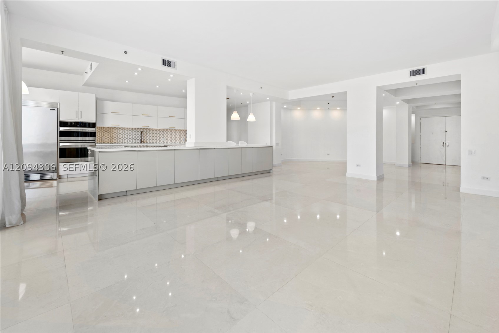 808 Brickell Key Dr #304 Miami, FL 33131