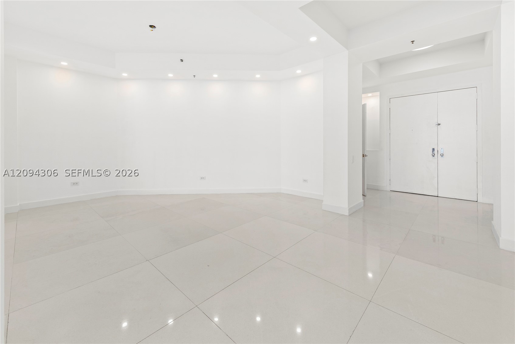 808 Brickell Key Dr #304 Miami, FL 33131