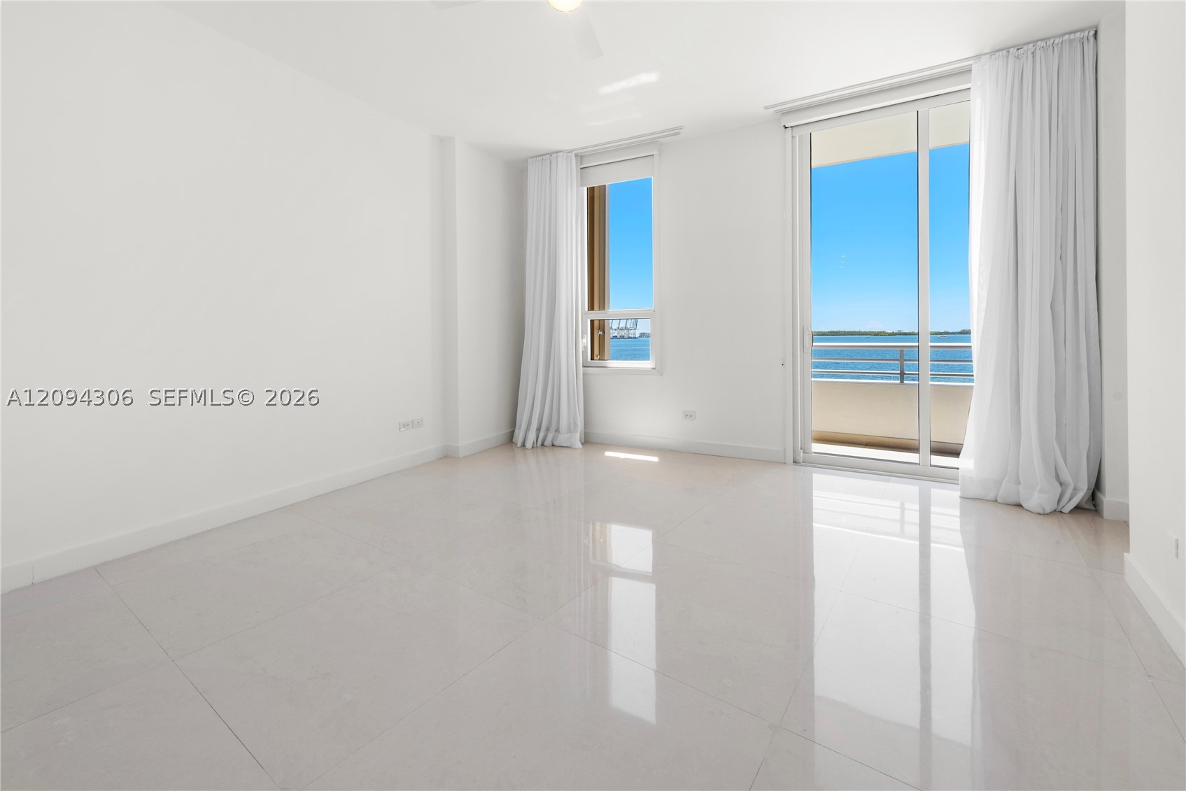 808 Brickell Key Dr #304 Miami, FL 33131