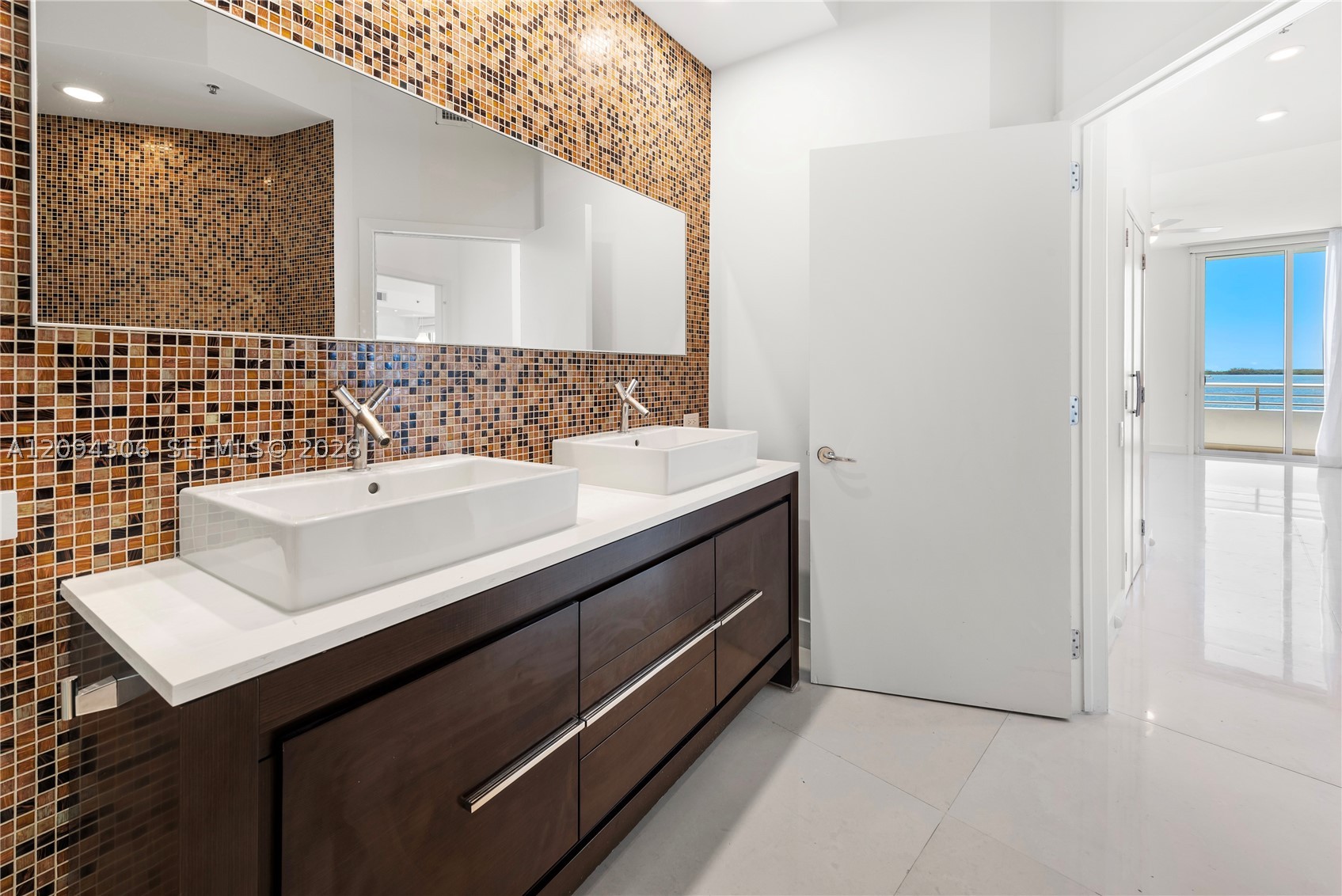 808 Brickell Key Dr #304 Miami, FL 33131