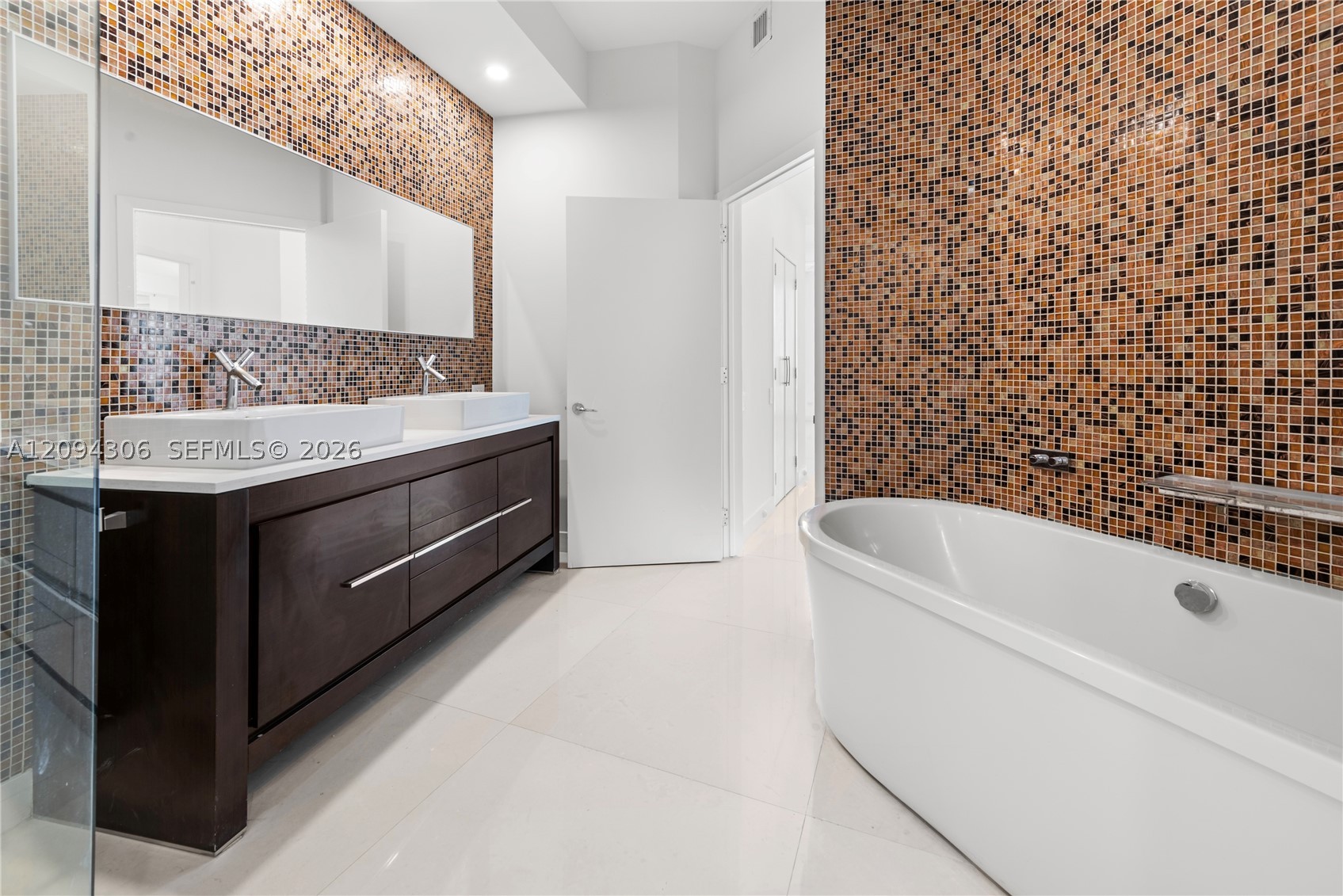 808 Brickell Key Dr #304 Miami, FL 33131