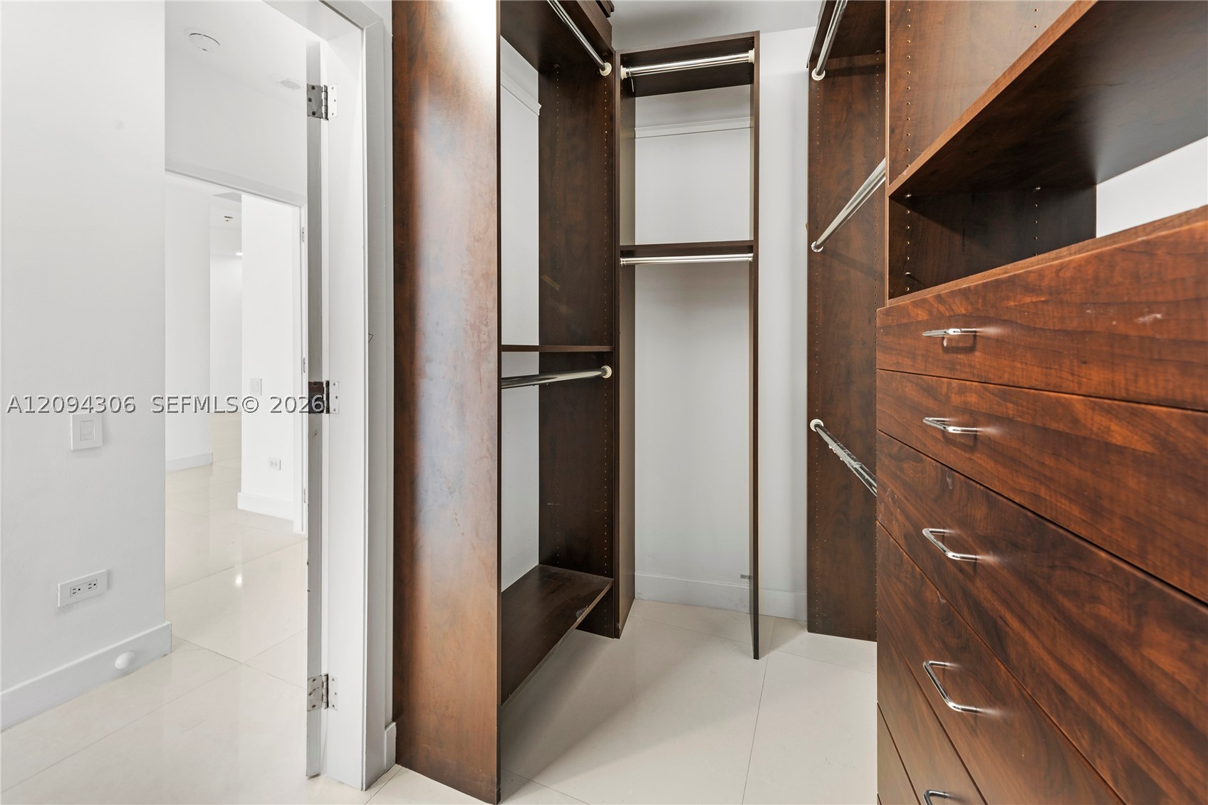 808 Brickell Key Dr #304 Miami, FL 33131