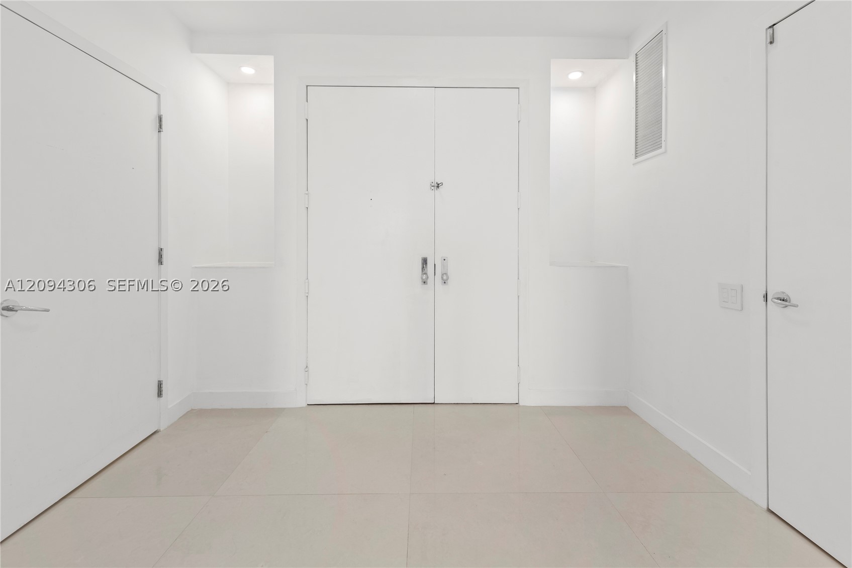 808 Brickell Key Dr #304 Miami, FL 33131