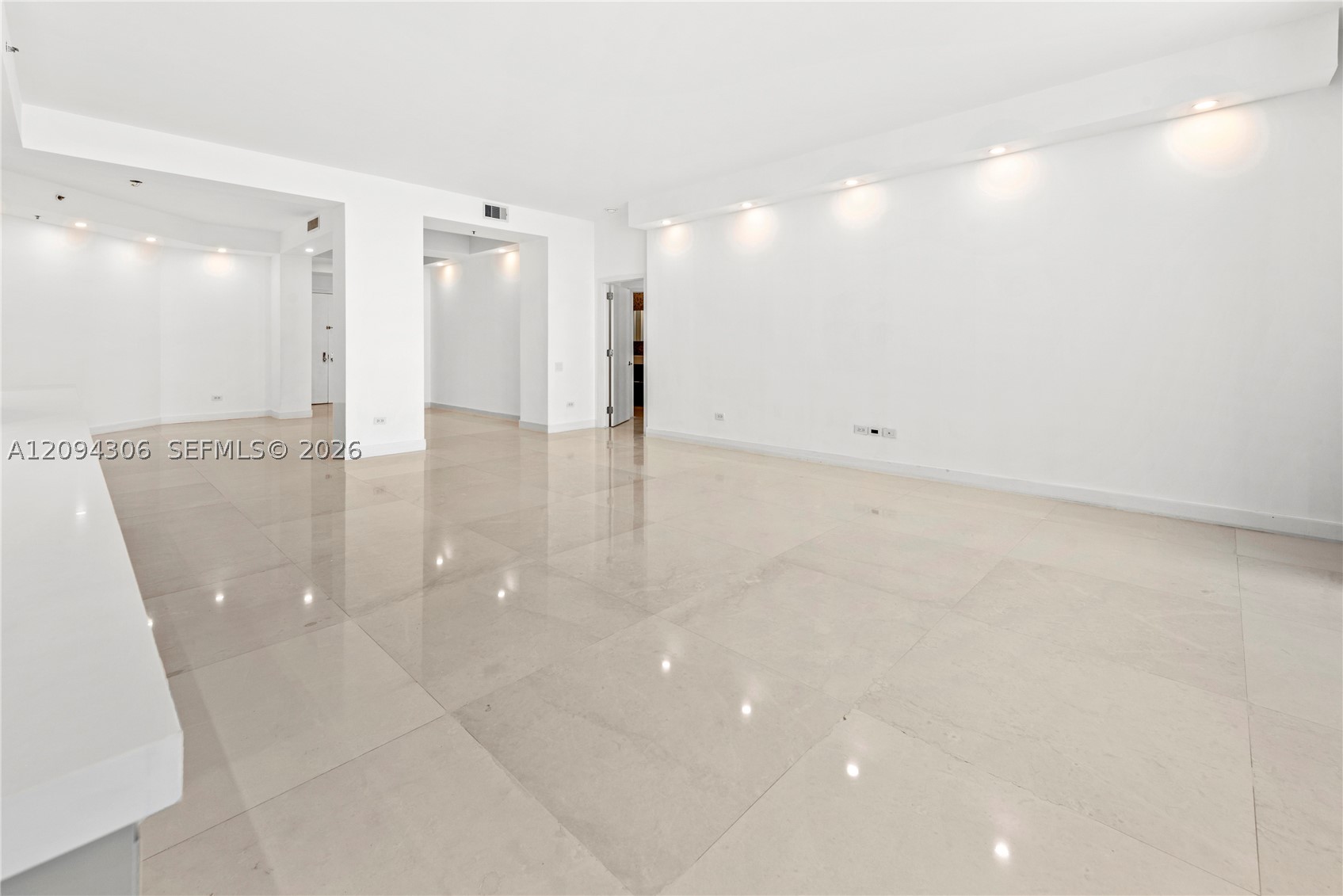 808 Brickell Key Dr #304 Miami, FL 33131